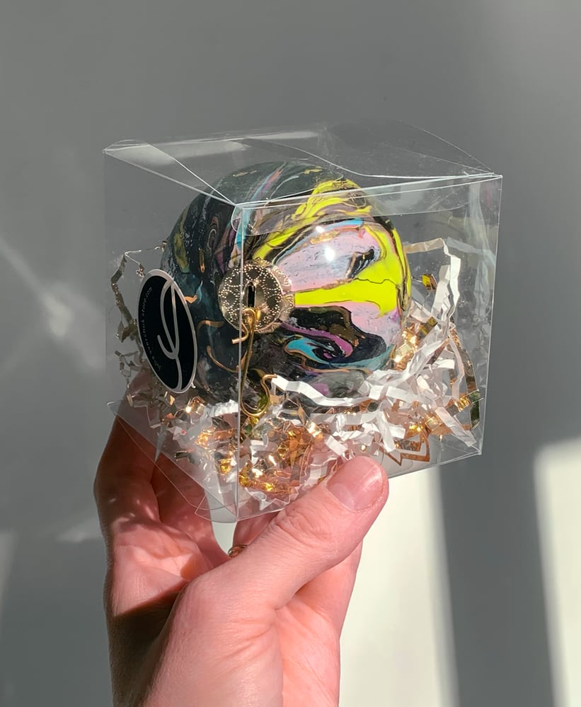 Image of Limited Edition 20K Gold Luster Ornament 3" in Flamingo