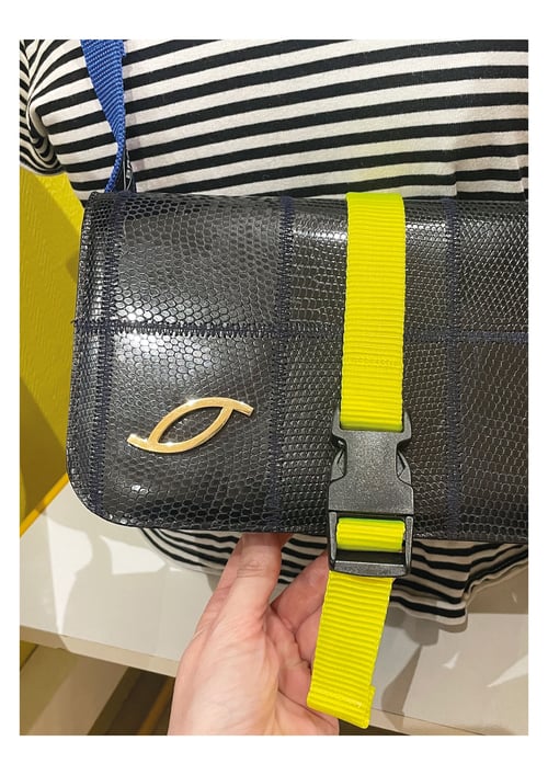 Image of Superstap 02