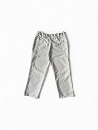 Image 2 of Pantalon blanc à motif embossé 