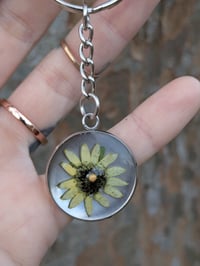 Image 1 of Mini Sunflower Keychain