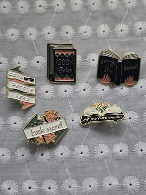 Pins libritos