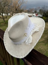 Image 1 of “Golden Kiss” Heart Shaped Bridal Cowboy Hat with Tooled Paisley Leather