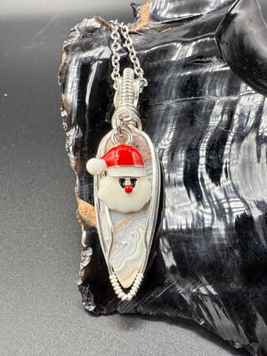 Christmas Santa Crazy Lace Agate