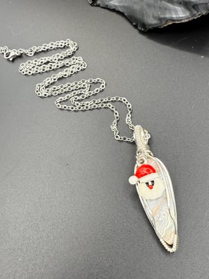 Christmas Santa Crazy Lace Agate