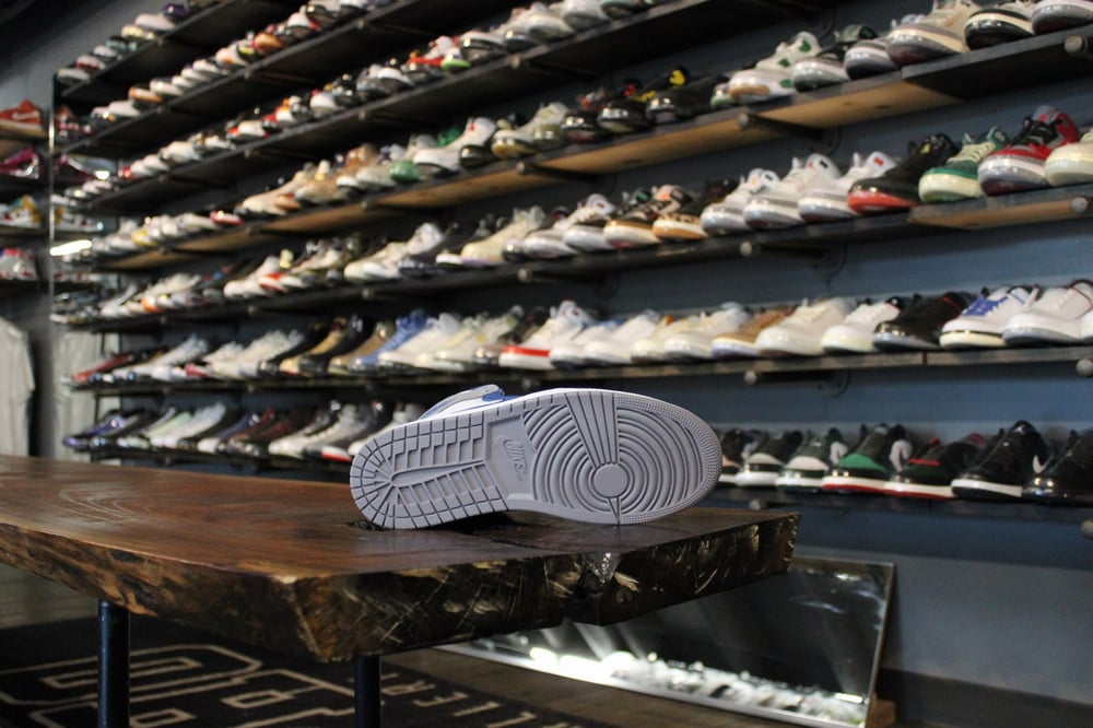 Air Jordan I (1) High "True Blue"