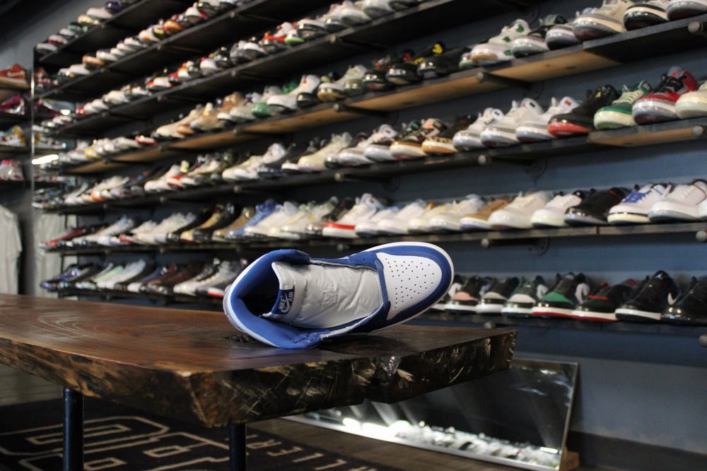 Air Jordan I (1) High "True Blue"