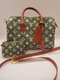 Inspired brand of P9 green  