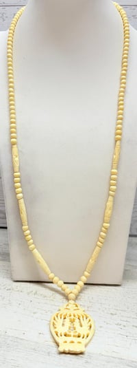 Image 2 of Vintage 1940s Carved Antler Necklace &amp; Pendant Roosters Birds