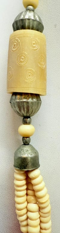 Image 2 of Vintage 1940s African Carved Antler &amp; Bedouin Silver Beads