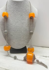 Image 1 of Vintage 1960s Light Turkish Orange Copal Amber &amp; Silver Tone Necklace