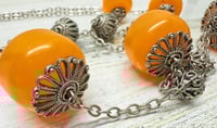 Image 4 of Vintage 1960s Light Turkish Orange Copal Amber &amp; Silver Tone Necklace