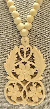 Image 2 of Vintage 1950s Carved Antler Necklace &amp; Floral Pendant