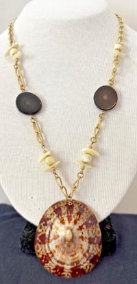 Image 2 of Vintage 1960s Hobe Gold Tone Shell Polished Wood Chain Necklace