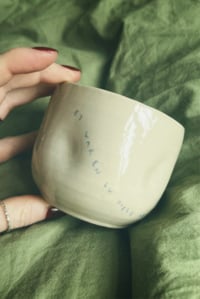 Image 1 of mug // zu viele gedanken 