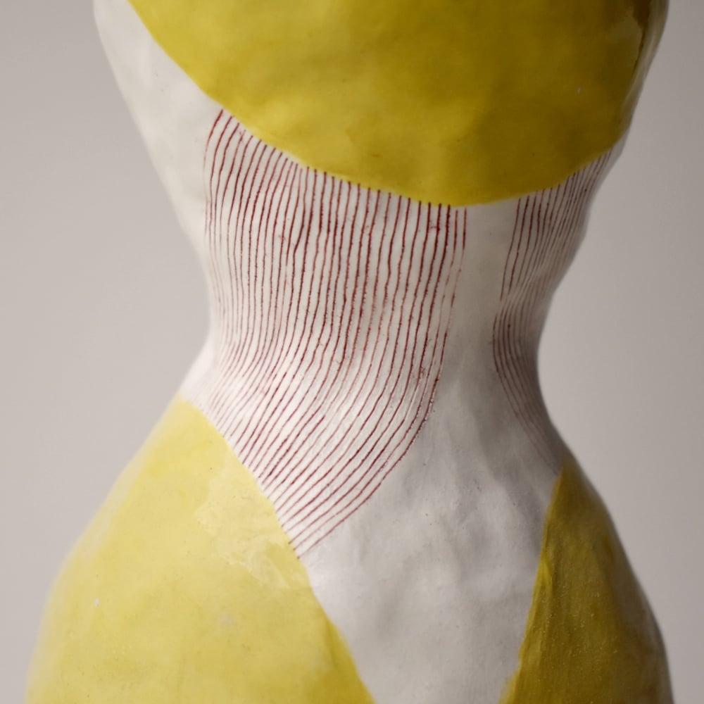 Image of Yellow Circle PodVase