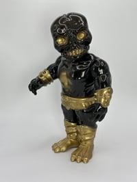 Image 2 of Skorn of the golden throne