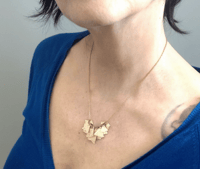 Image 3 of Colgante Alice 