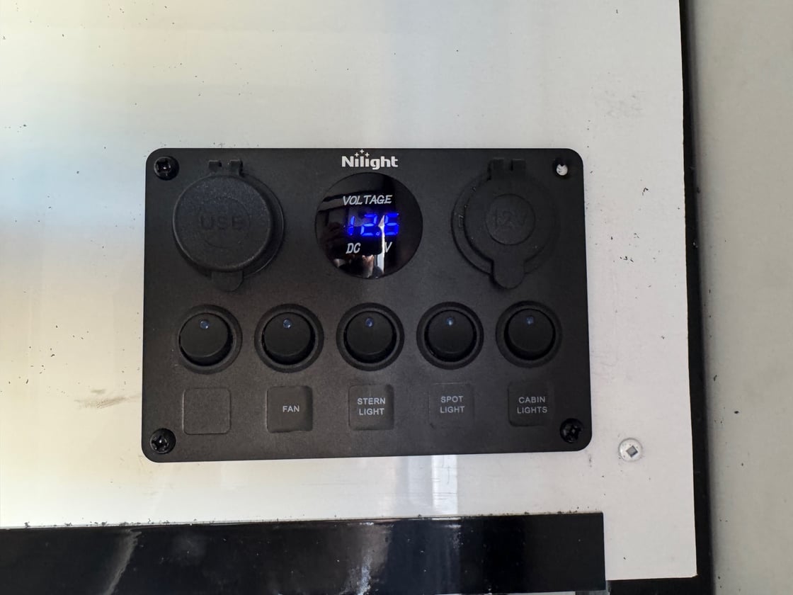 Image of Racer X with front Enclosed Box