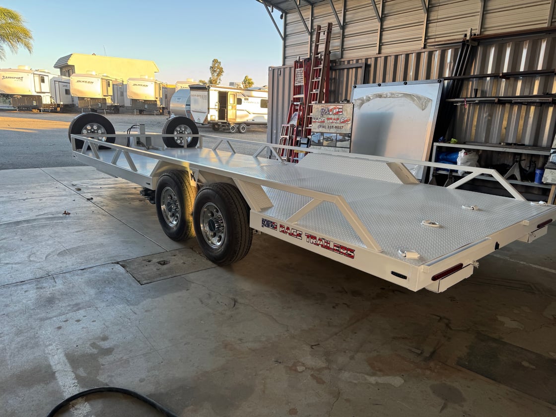 Image of 22' Racer X