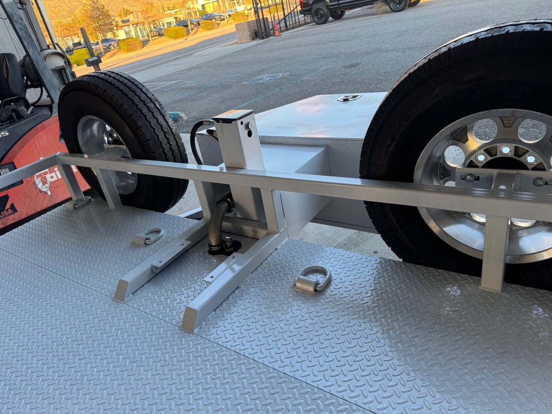 Image of 22' Racer X