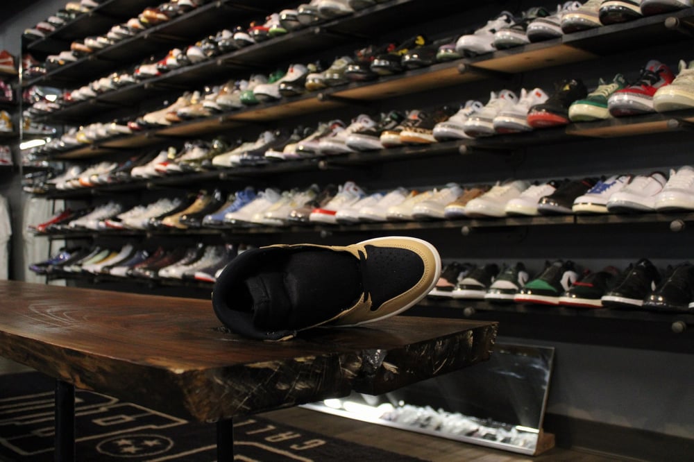 Air Jordan I (1) High "Heirloom"