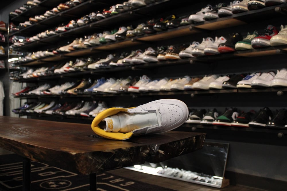 Jordan Air Ship PE "UNIVERSITY GOLD"