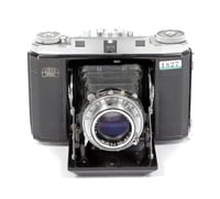 Image 2 of Zeiss Ikonta 524/16 6X6 folding medium format camera with 75mm F3.5 lens #1827