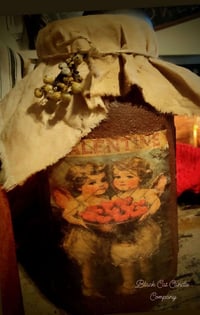 A bowl full of Hearts