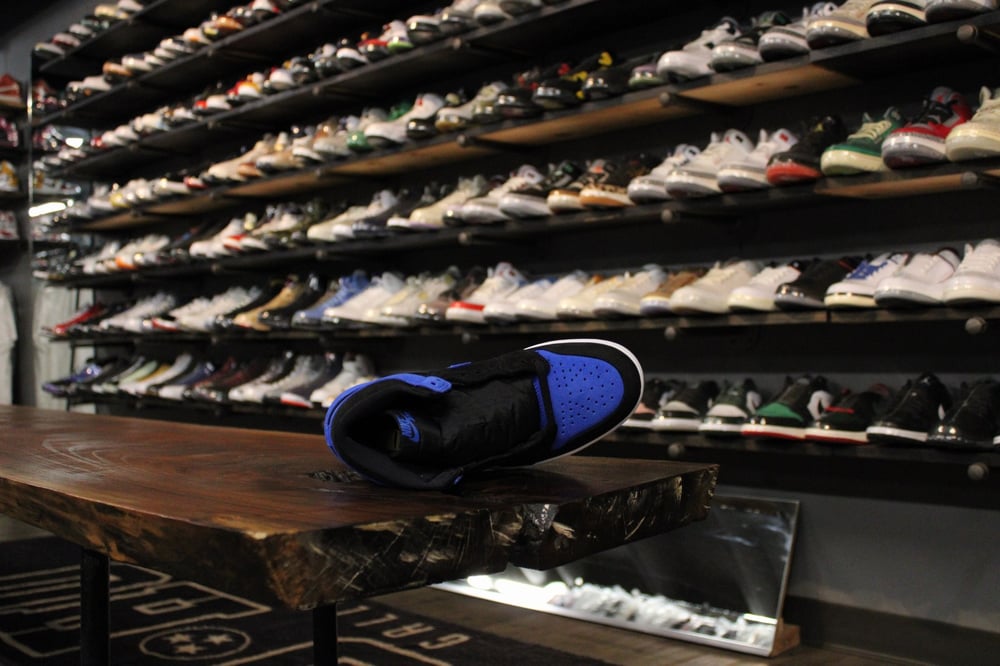 Air Jordan I OG (1) High "REIMAGINED/ROYAL BLUE" 