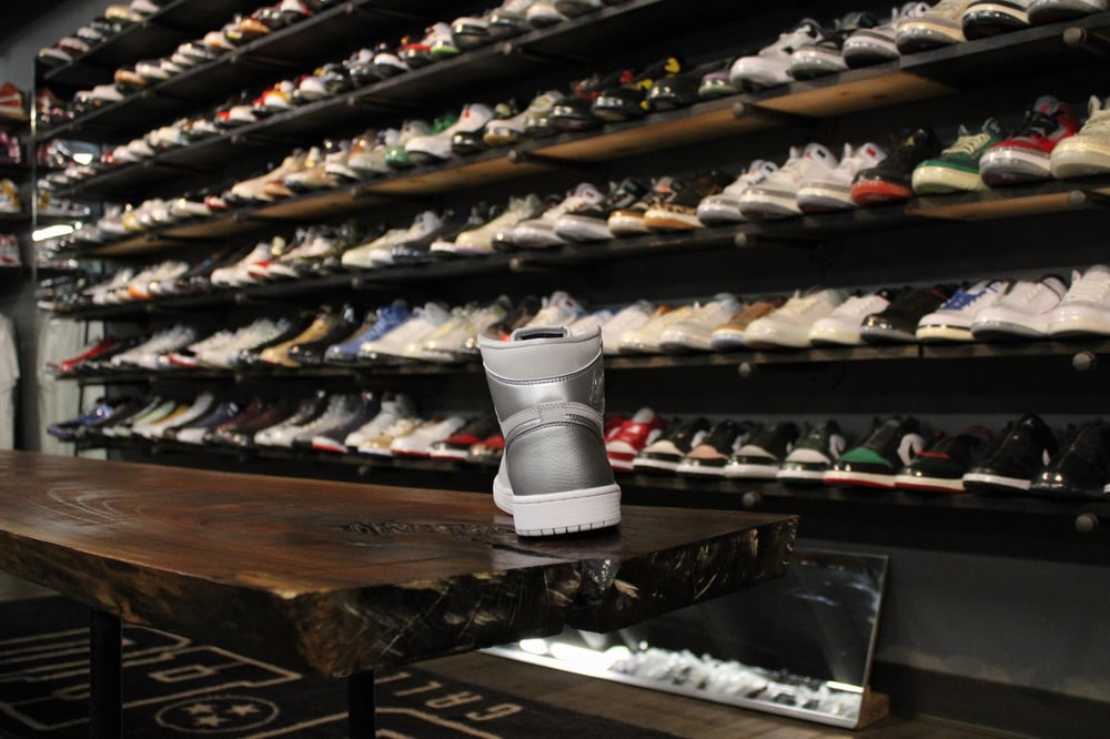 Air Jordan I OG (1) High "CoJP/Silver" 