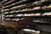 Image 2 of Air Jordan I OG (1) High "Bordeaux" 