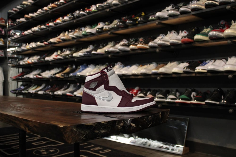 Air Jordan I OG (1) High "Bordeaux" 