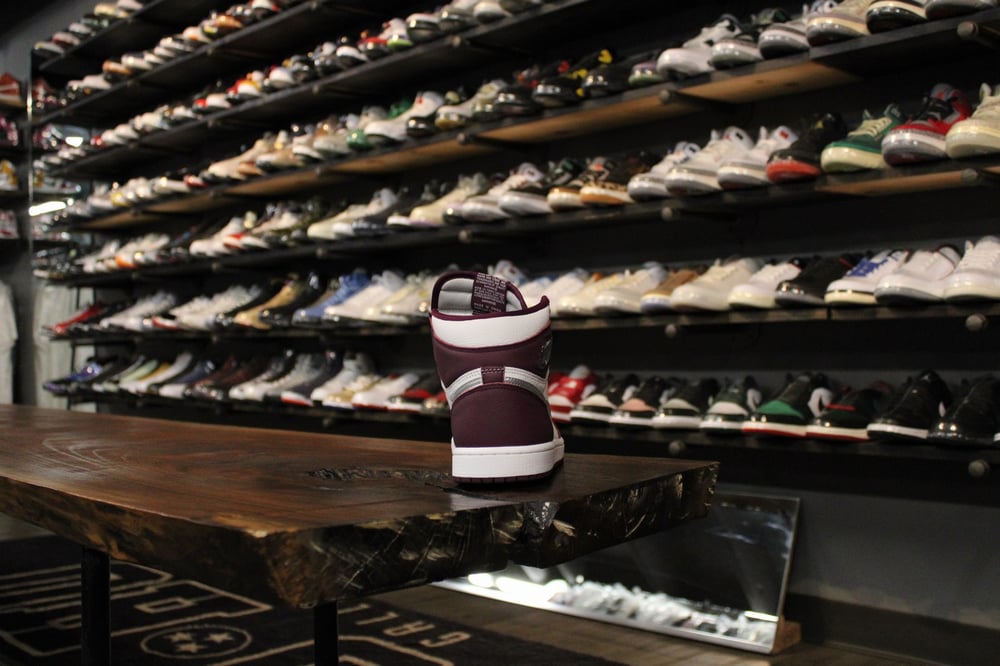 Air Jordan I OG (1) High "Bordeaux" 