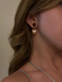 Image 4 of Pink Delphine Hearts (Gold)