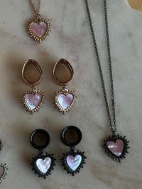 Image 3 of Pink Delphine Hearts (Black)