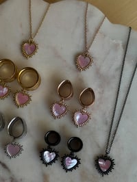 Image 4 of Pink Delphine Hearts (Black)