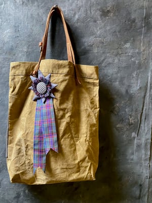 Image of star rosette - no. 06