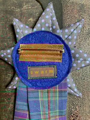 Image of star rosette - no. 06