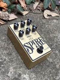 Image 2 of Spire Overdrive (gold/black/gold)