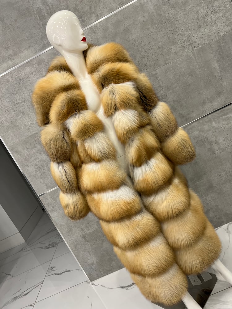 Image of 3in1 GOLDEN ISLAND FOX FUR COAT