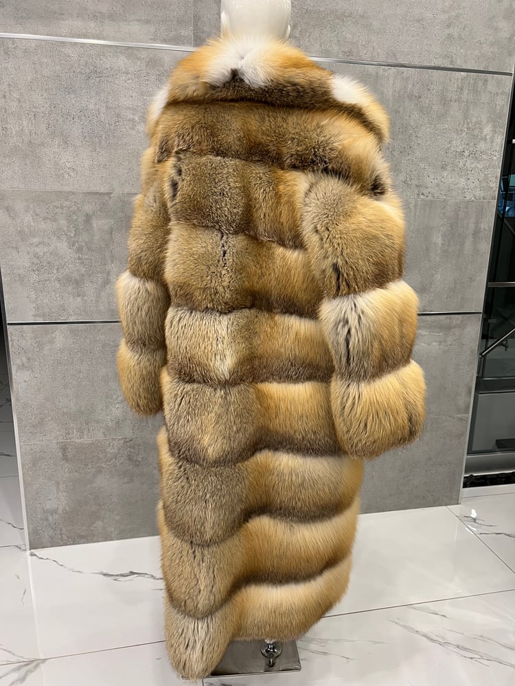 Image of 3in1 GOLDEN ISLAND FOX FUR COAT