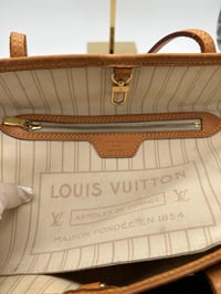 Image 22 of Louis Vuitton Neverfull PM Damier Azur