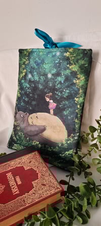 Image 1 of Funda de Libro Totoro
