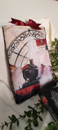 Image 2 of Funda de Libro Hogwarts Express