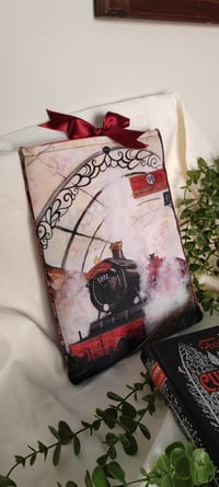 Image 3 of Funda de Libro Hogwarts Express