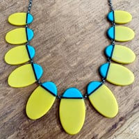 Image 3 of NEW olive/turquoise ovals necklace 