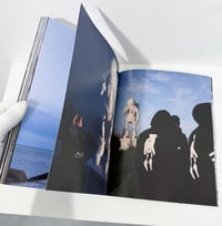 Image 8 of Book: INSTALLING A STATUE