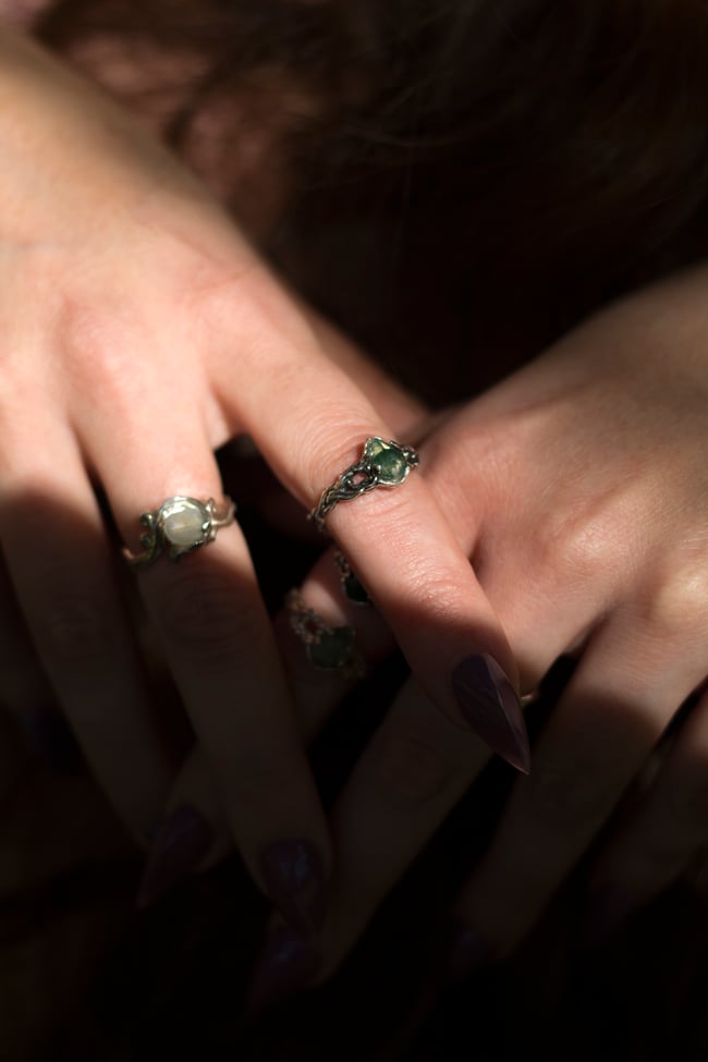 Anillo Bruja - Colección Fauces