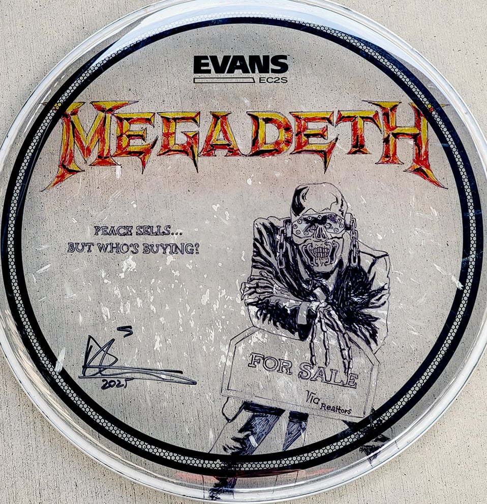 MEGADETH サイン入りドラムヘッド 写真付き ワードレコーズ・ダイレクト / 【通販数量限定】Megadeth【プレミアム