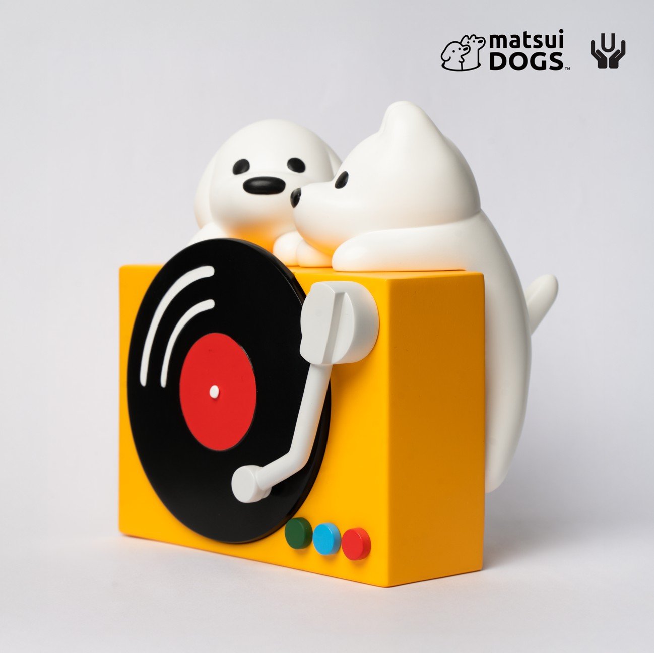 Image of MATSUI TURNTABLE DOGS RESIN LIMITED EDITION